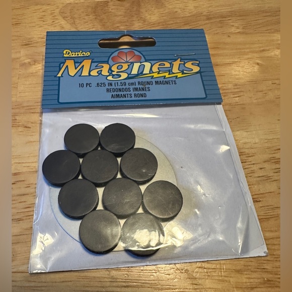 Darice 10 PC .625 IN Round Magnets Set - Picture 1 of 2